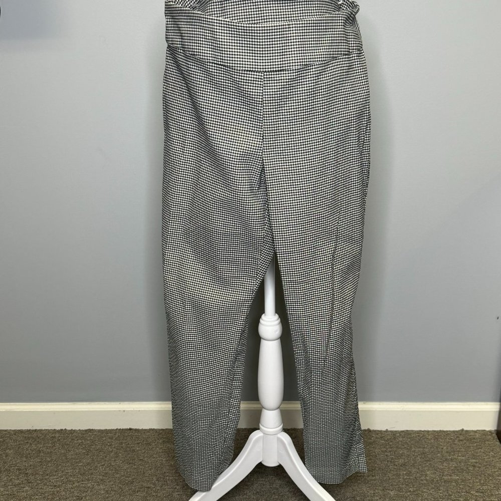 Signature Slimming Pants